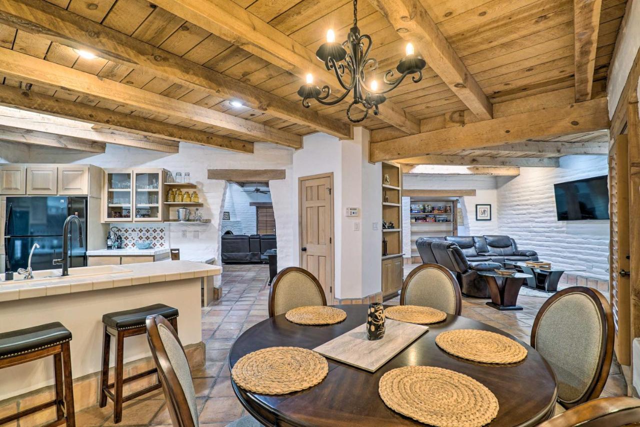 Las Cruces Home La Casa Blanca With Courtyard Luaran gambar